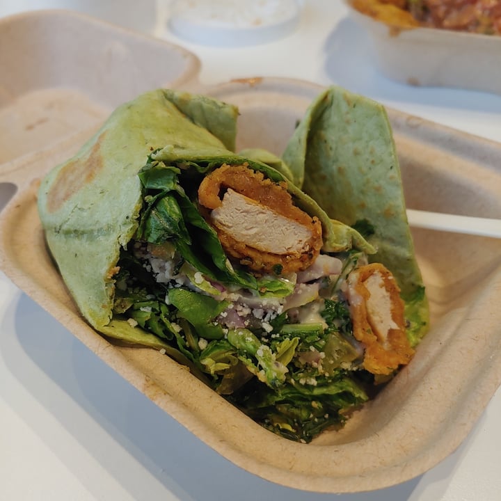 photo of Project Pollo Chick'n Caesar Wrap shared by @thundergleep on  24 Dec 2021 - review