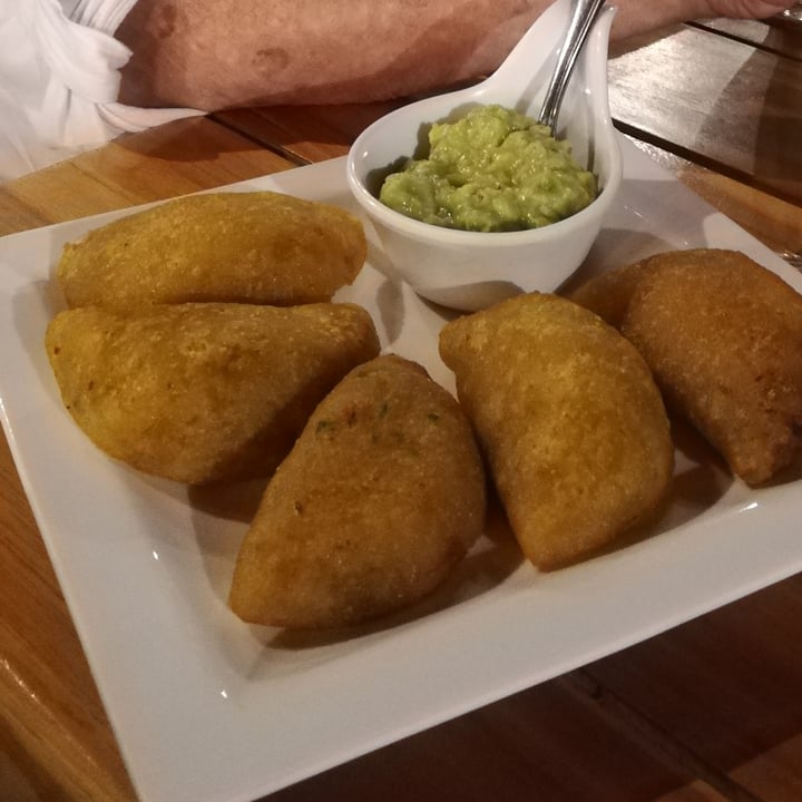 photo of Alma & Café® Empanadas shared by @vivicoachfit on  04 Oct 2021 - review