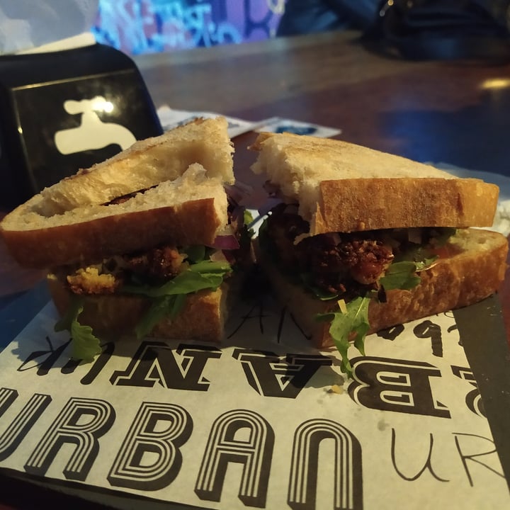 photo of URBAN | Tap 'n Brew Hambúguer
Vegano - Go, Vegan shared by @carolinacorsi on  26 Jul 2022 - review