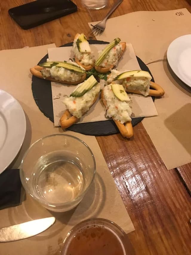 Foto do prato “Bicicletas de ensaladilla”