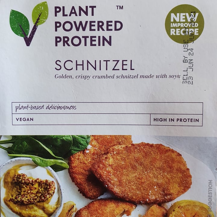 photo of Woolworths Food Schnitzel shared by @roxy on  15 Jun 2021 - review