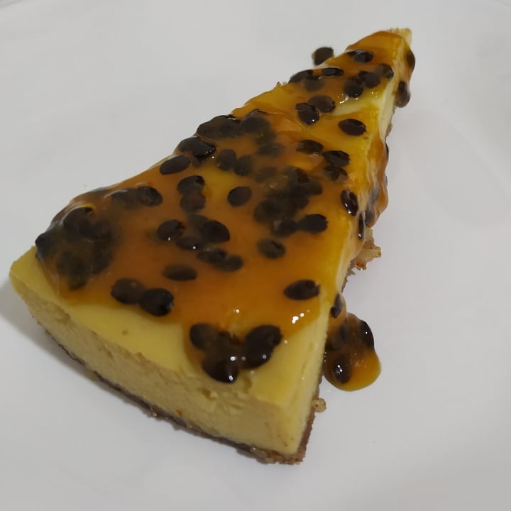 photo of Gato Griô Café 2D Torta de maracujá shared by @cassiot on  26 Jul 2022 - review