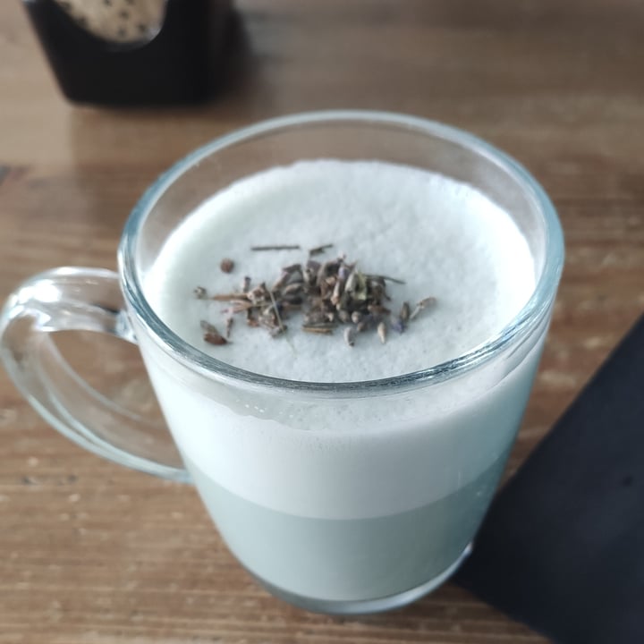 photo of Crazy Cat Café lavander milk shared by @maty08 on  17 Aug 2022 - review