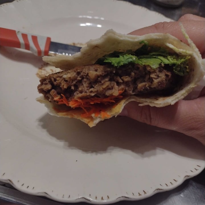 photo of Beyond Meat Beyond Burger Plant-Based Patties shared by @ursula on  17 Mar 2022 - review