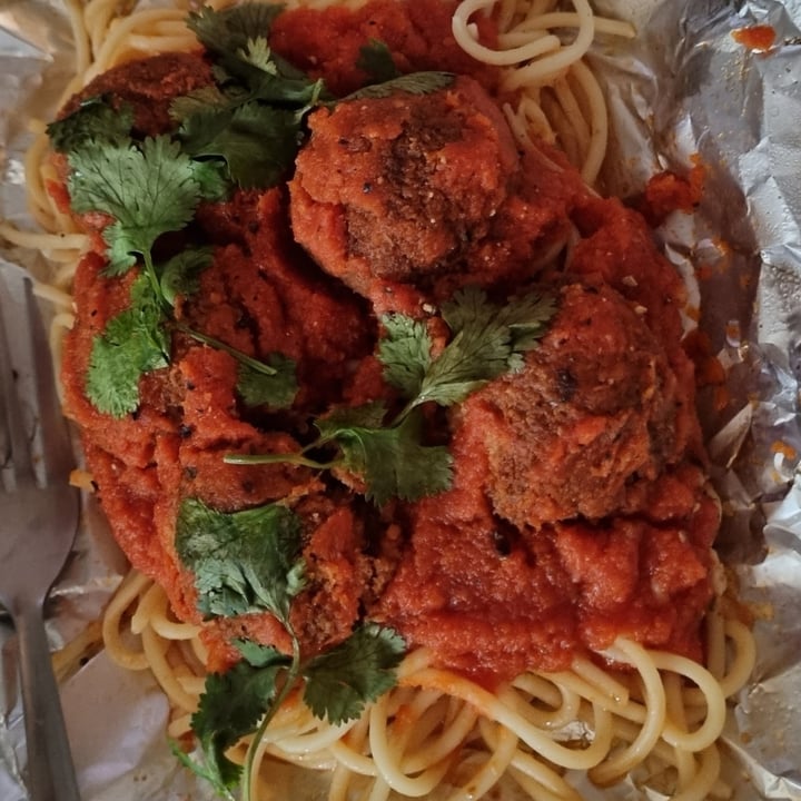 photo of Let's Veg Meatball spaghetti shared by @sunshineyum on  06 Jan 2022 - review