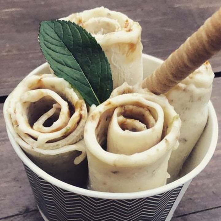 photo of I Sea Cream Rolls Vegan Ice Cream shared by @lu-toso on  29 Jun 2022 - review