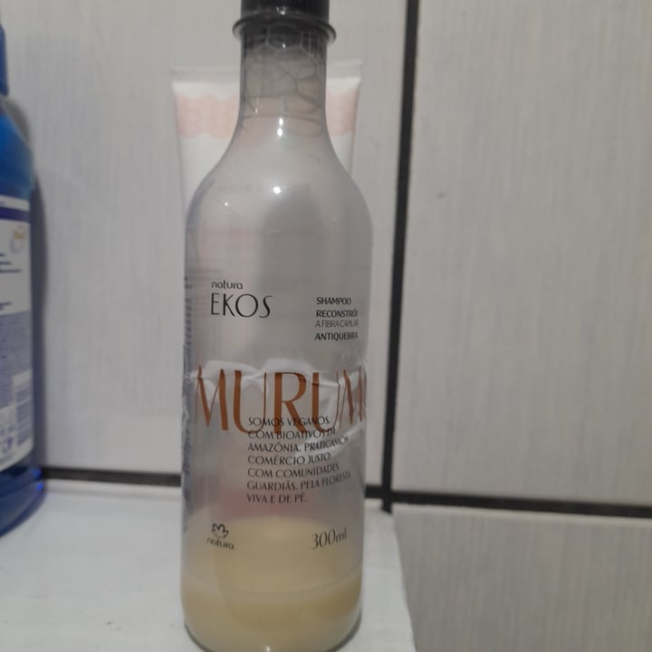 photo of Natura Ekos shampoo Murumuru shared by @samanthaalonso on  30 Apr 2022 - review