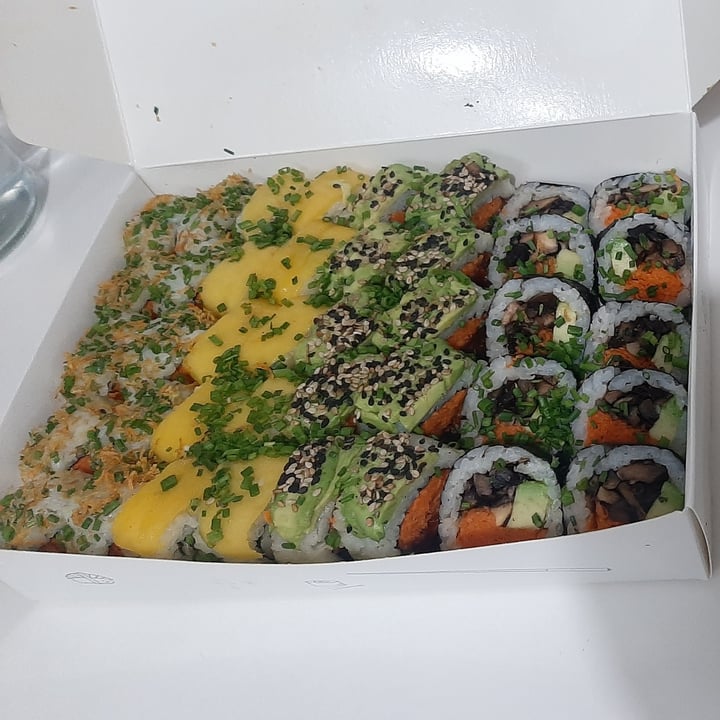 photo of Kotten Sushi nikkei & veggie Combo forty vegan shared by @manuazc on  09 Oct 2021 - review