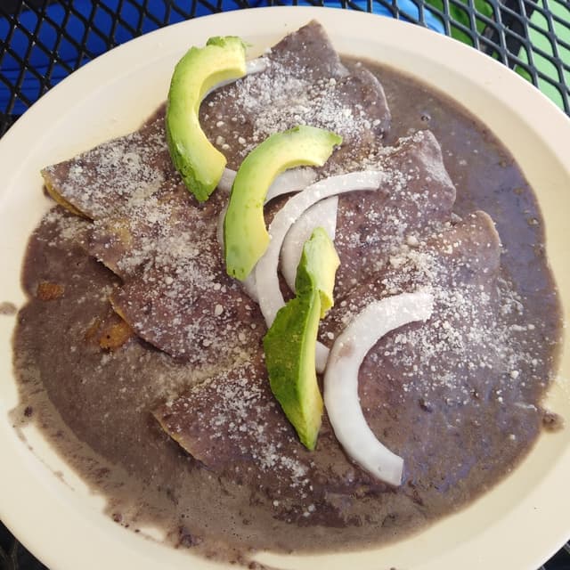 Photo of the dish “Enfrijoladas”