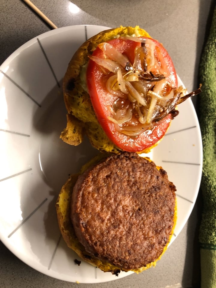 photo of Beyond Meat Beyond Burger Plant-Based Patties shared by @mercetapi on  22 Apr 2020 - review