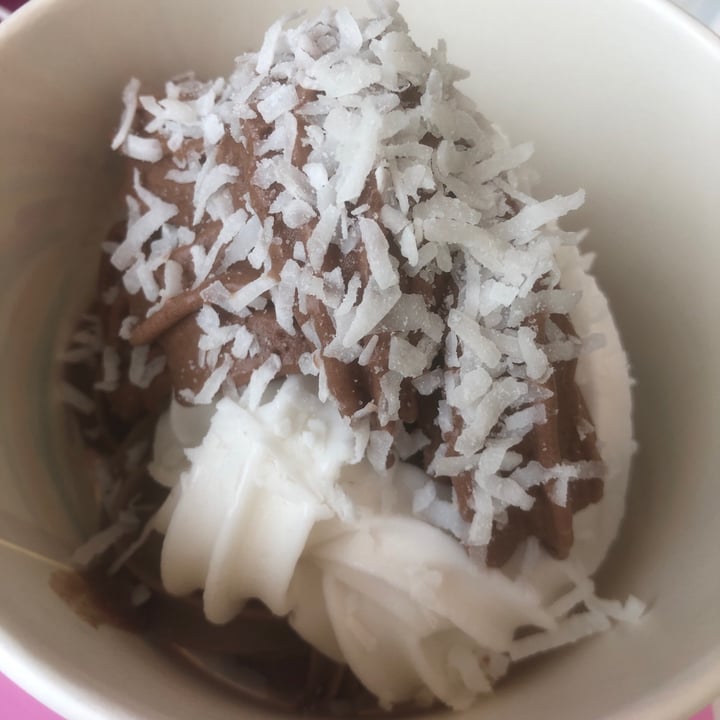 photo of Yogurt life Yogurt helado shared by @martusalgado on  12 Feb 2021 - review