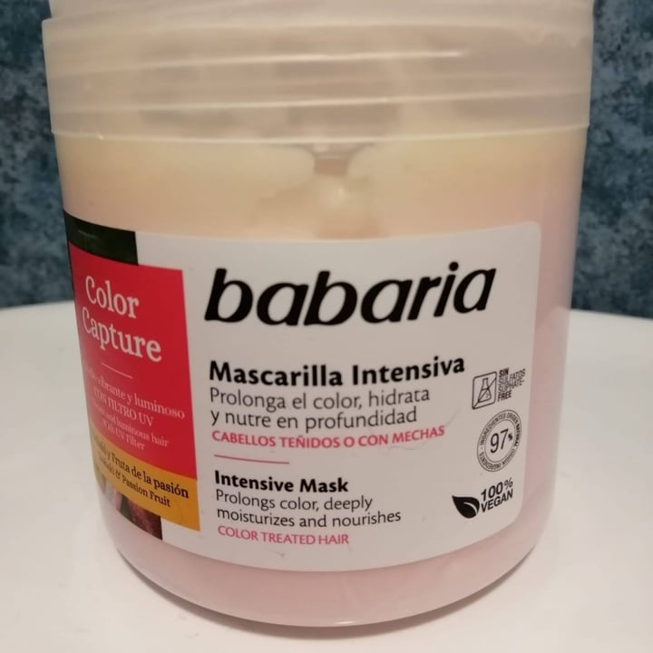 photo of Babaria Bio  Mascarilla intensiva Color shared by @elkeandrea9 on  31 Jul 2021 - review
