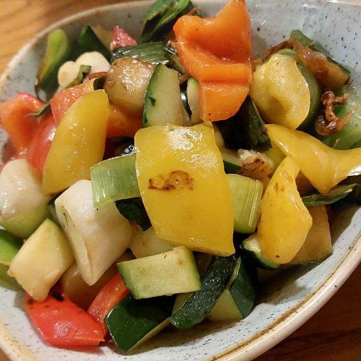 photo of Dežela Okusov verdure saltate al wok shared by @ilariafio on  02 Nov 2022 - review