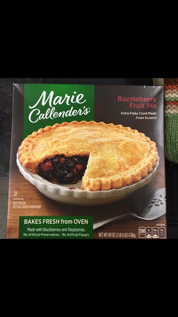 review photo of Marie Callender's Razzleberry Pie shared by @aluvsu on 31 Mar 2020 - review