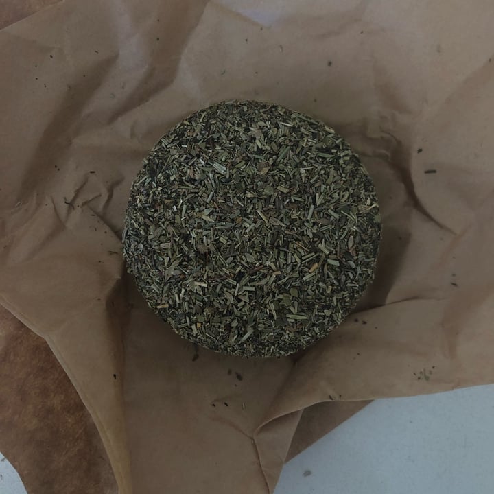 photo of Utopia Foods Mixed Herbs Cashew Nut Cheese shared by @ellaaaa on  12 Feb 2022 - review