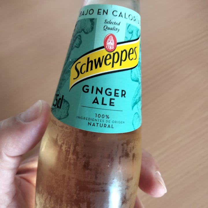 Schweppes Ginger Ale Bajo en calorías Review | abillion