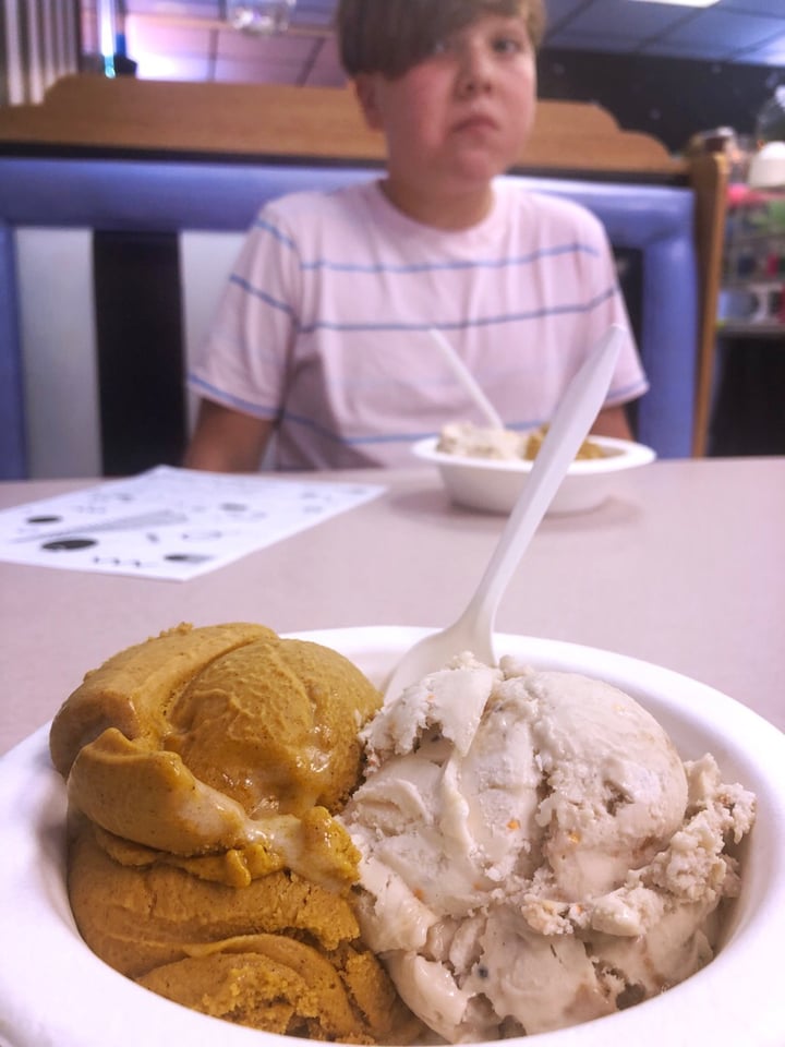 photo of Sugar Spell Scoops Dunkaroos And Iced Pumpkin Loaf shared by @ohhonestlyerin on  23 Sep 2019 - review