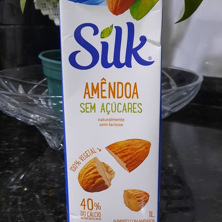 photo of Silk Alimento com amêndoa shared by @edeli on  06 May 2022 - review
