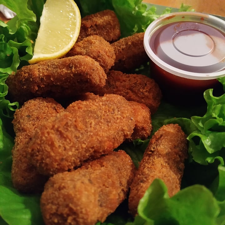 photo of Es un montón Sangucheria Nuggets de Tofu shared by @florweimann on  02 Jul 2021 - review