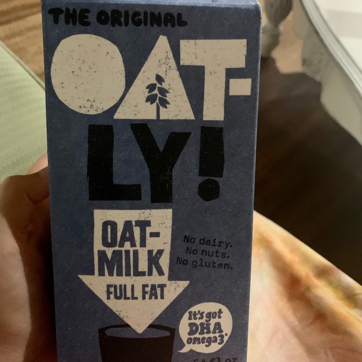 photo of Oatly The Original Oatly Oat Milk Full Fat shared by @hdcarter1 on  07 Sep 2021 - review