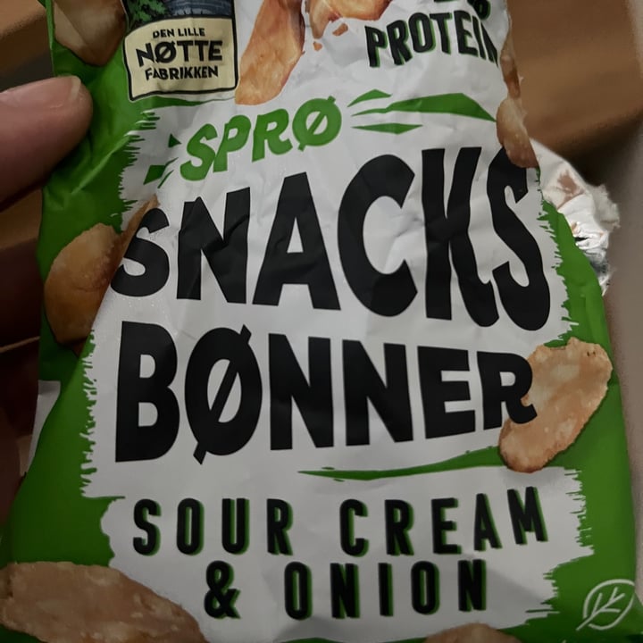 photo of Den lille Nøtte fabrikken Snacks Bønner Sour Cream & Onion shared by @crynorway on  10 Oct 2022 - review