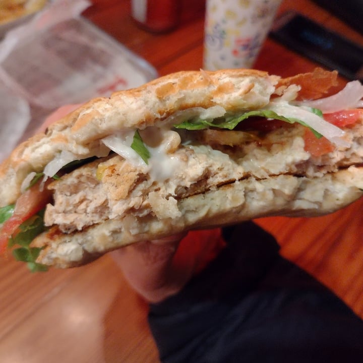 review photo of Burger 54 Vegan Chicken Sandwich shared by @selene08 on 12 Oct 2021 - review