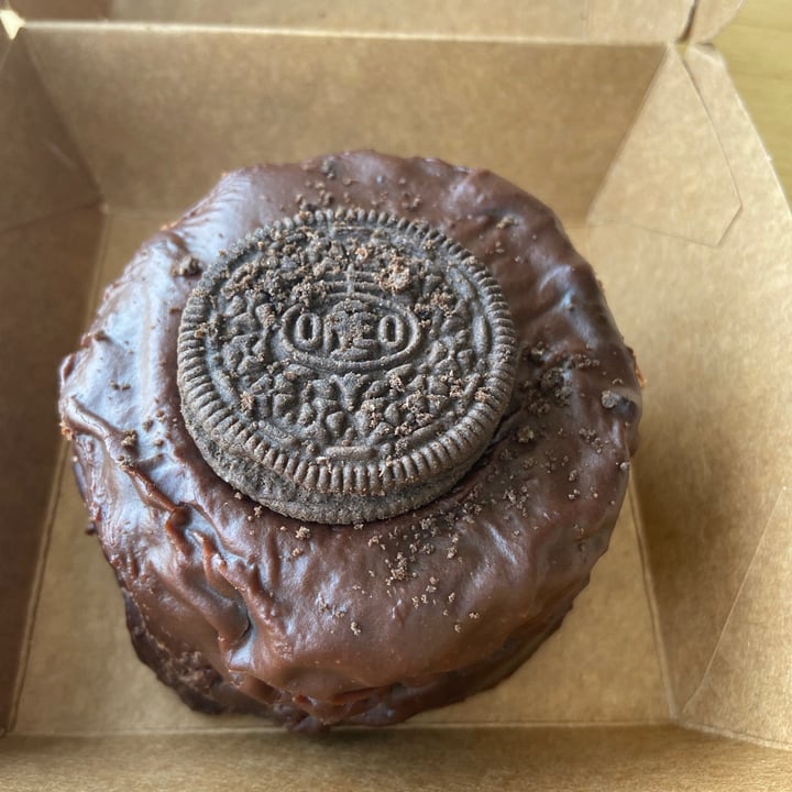 review photo of La coco C Chocolate Oreo Cake shared by @plantbasedstorm on 19 Sep 2020 - review