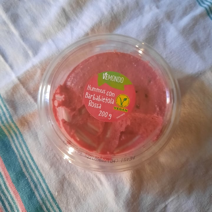 photo of Vemondo hummus alla barbabietola shared by @tofuecicuta on  09 May 2022 - review