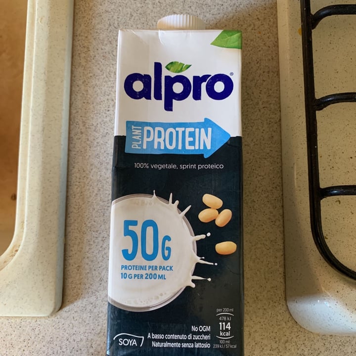 review photo of Alpro Latte di soia protein shared by @lacesca on 06 Aug 2021 - review