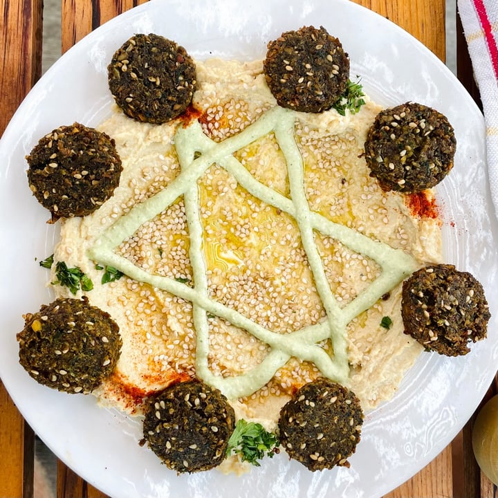 photo of El Sultan Hummus With Falafel shared by @hugemittons on  16 Jun 2021 - review