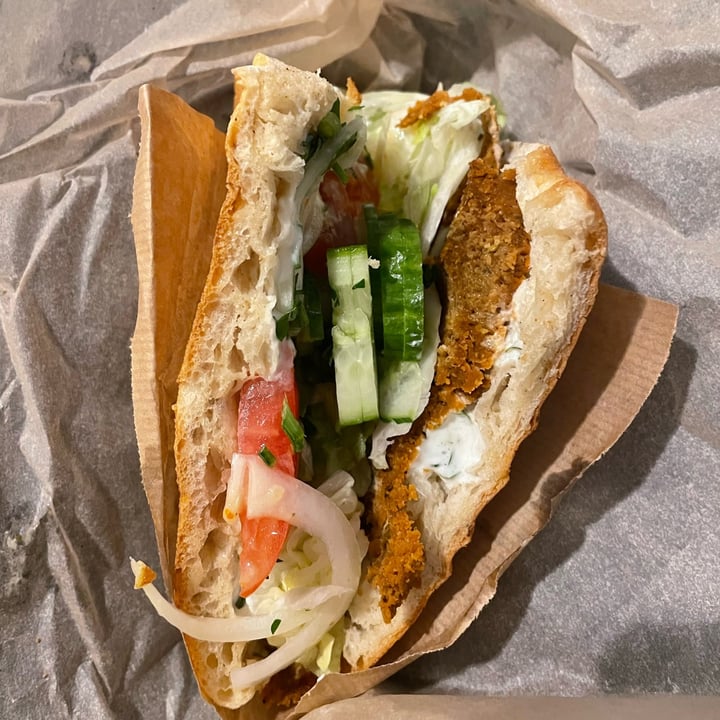 photo of Vöner Vegan doner kebab shared by @plantsrock on  18 Mar 2022 - review