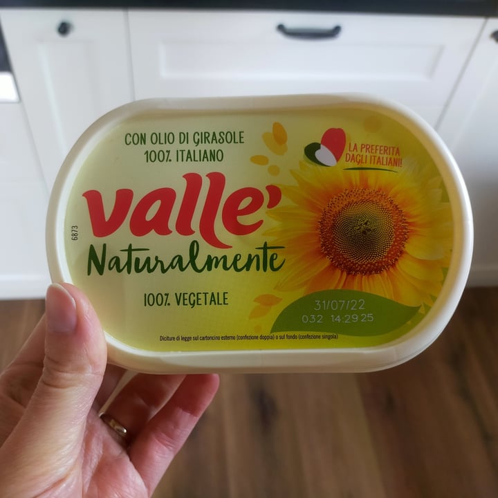 photo of Valle' Naturalmente 100% vegetale shared by @puffola1992 on  13 Mar 2022 - review