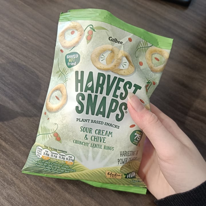 photo of Harvest Snaps Sour Cream and Chive crunchy lentil rings shared by @vervy on  30 Jan 2022 - review