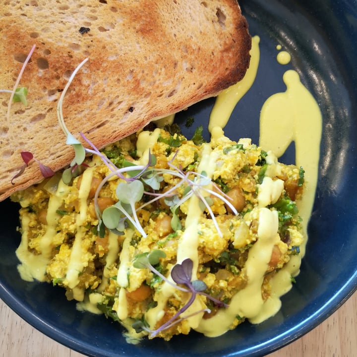 review photo of Lexi's Healthy Eatery Hot-Chick shared by @provegza on 10 Jan 2022 - review