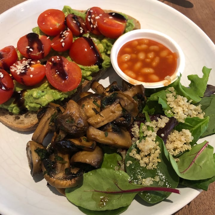 photo of The Oatberry Cafe Vegan Superfood Breakfast shared by @soy-orbison on  01 May 2021 - review