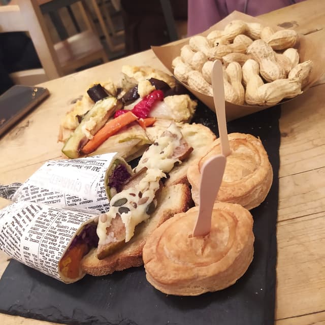 「Aperitivo con taglierino」の料理の写真