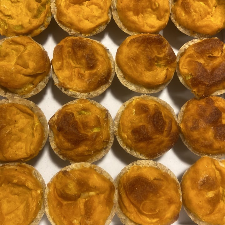 photo of Planteliê Confeitaria Quiche de alho poró coquetel shared by @amaia2021 on  24 Jul 2021 - review