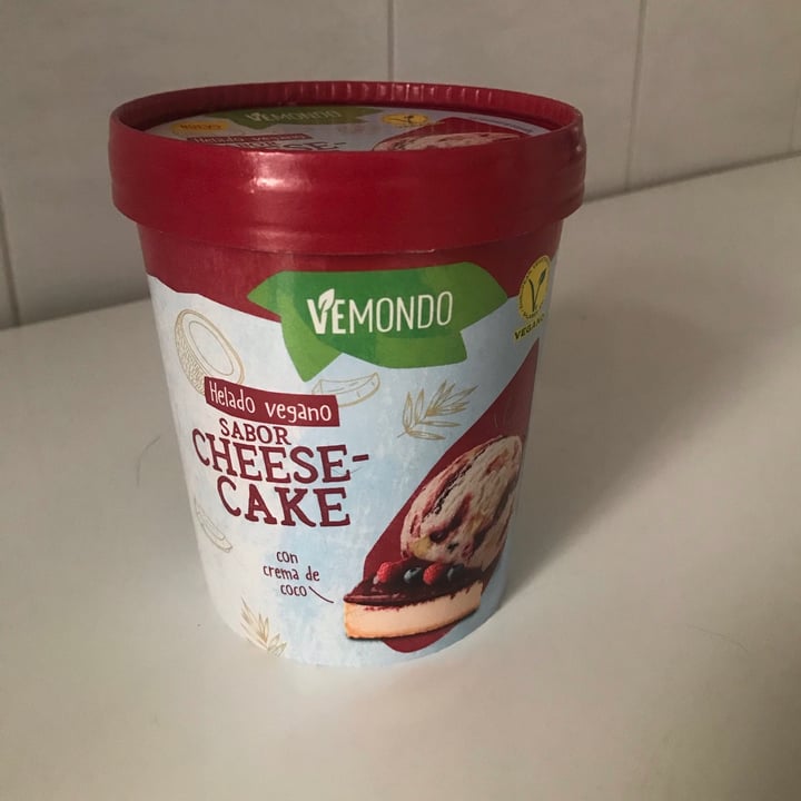 photo of Vemondo Helado Vegano sabor Cheese-Cake shared by @iciarwallace on  02 Jul 2021 - review