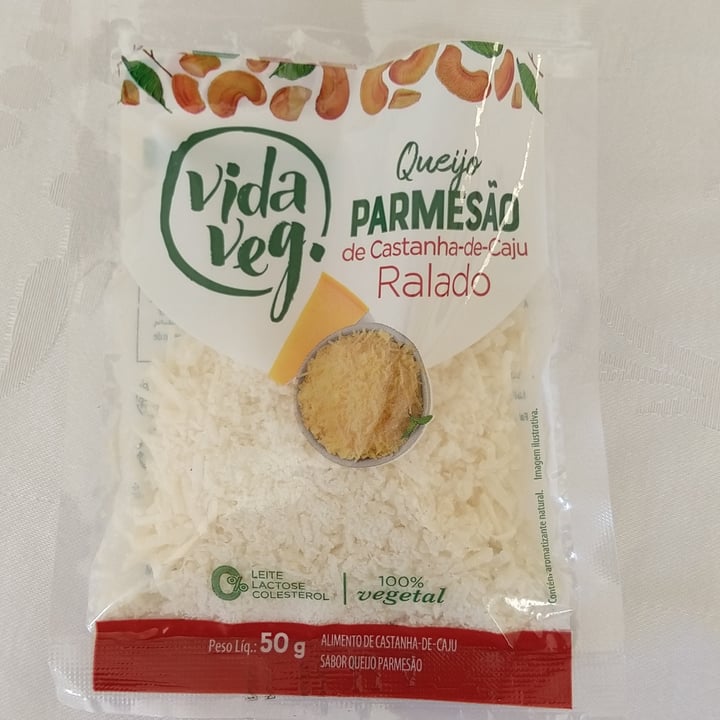 review photo of Vida Veg Queijo Parmesão de Castanha de Caju - Ralado shared by @rbrage on 05 Aug 2022 - review