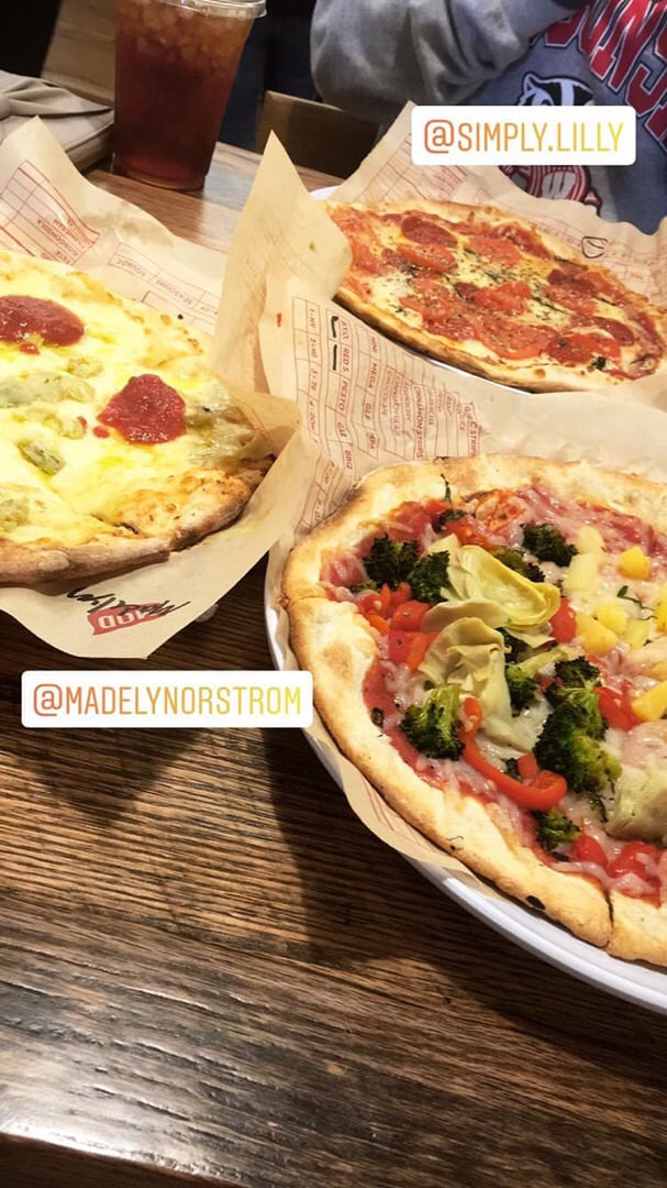 photo of Mod Pizza Build Your Own Pizza shared by @allanlopez on  08 Jan 2019 - review