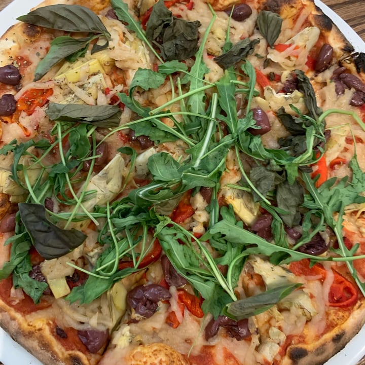 photo of Doppio Zero Vegitaranean Pizza shared by @gjrichter on  19 Aug 2021 - review