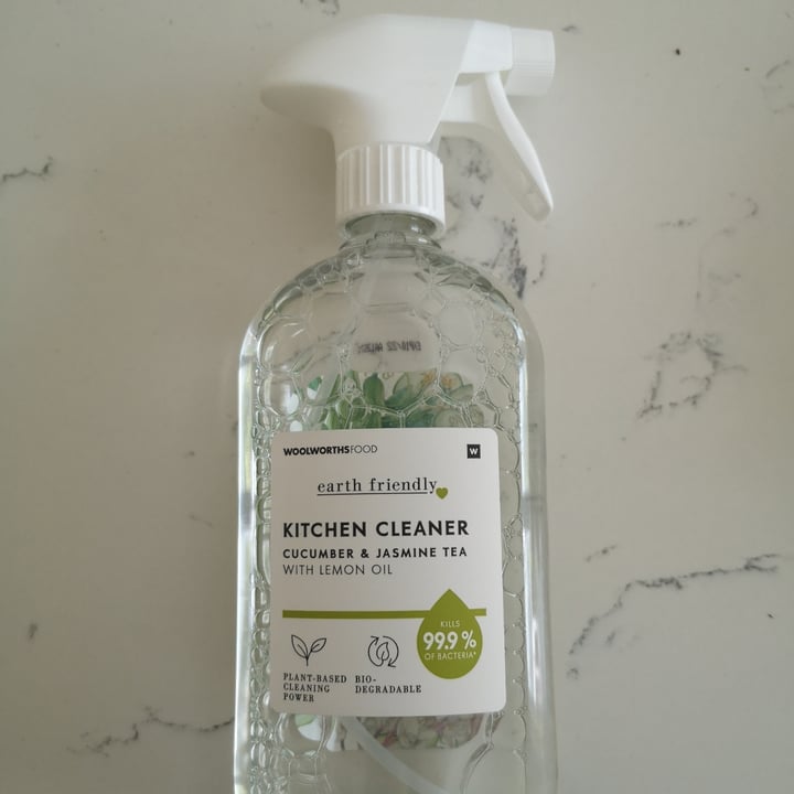 photo of Woolworths Kitchen cleaner Cucumber and jasmine tea with lemon oil shared by @provegza on  05 Apr 2021 - review
