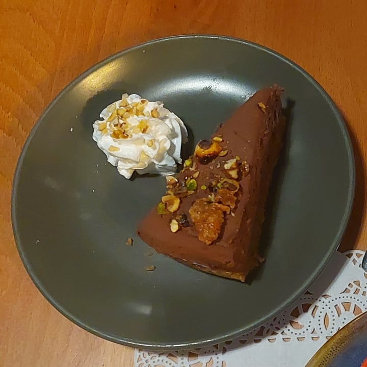 photo of Romeow Cat Bistrot Chocolate Mousse cake shared by @franciscatordai on  15 Mar 2022 - review
