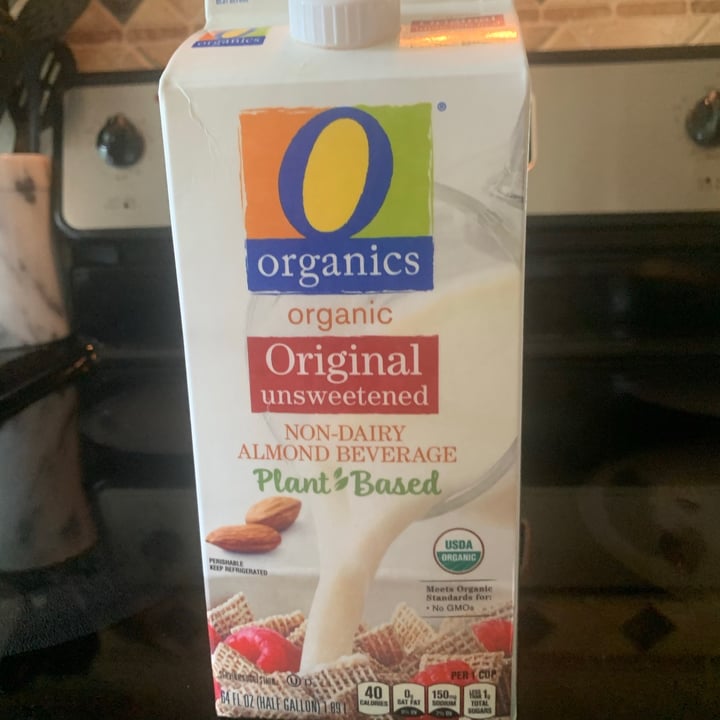 photo of O Organics Organic Almond Milk shared by @bobmorrell1 on  25 May 2020 - review
