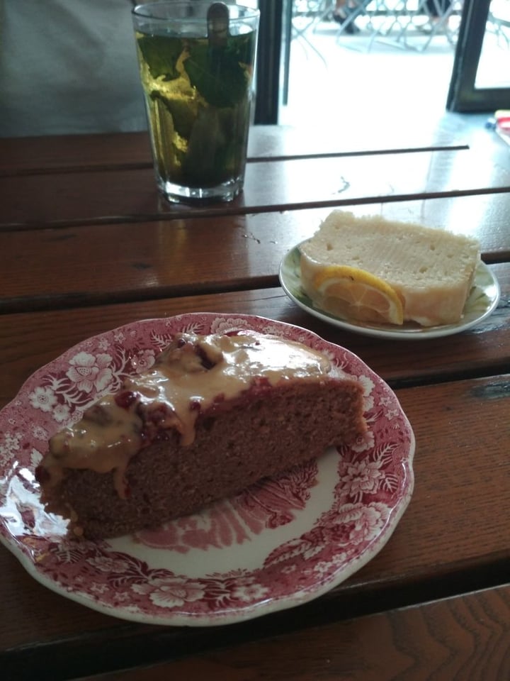 review photo of The Judgy Vegan café & bar Cake shared by @piomar on 08 Aug 2019 - review