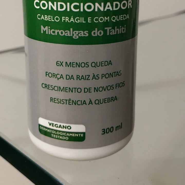review photo of Pharmapele SOS ANTIQUEDA condicionador Cabelo Frágil E Com Queda Microalgas Do Tahiti shared by @rchls on 02 Nov 2022 - review