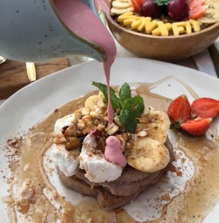 photo of KYND COMMUNITY Pancakes with Coconut Ice Cream shared by @vanessaainsley on  18 Apr 2020 - review