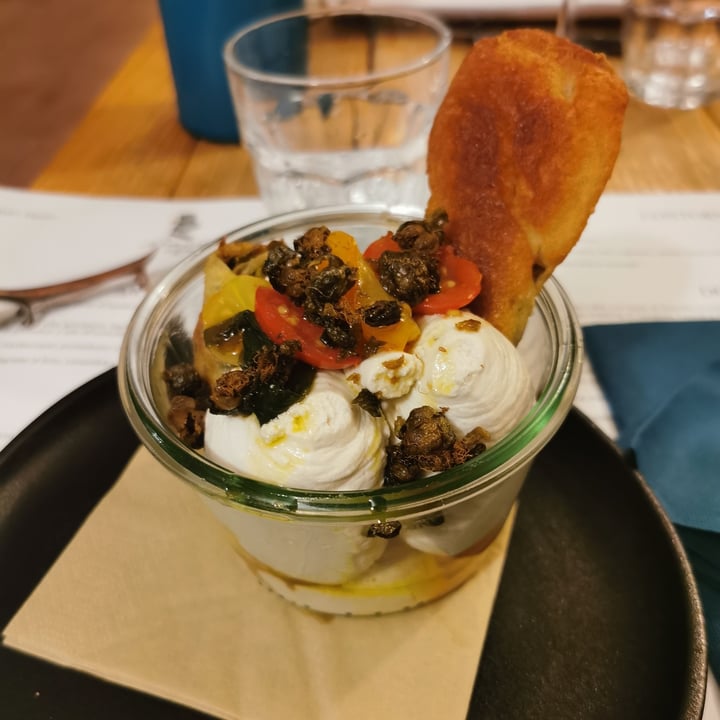 photo of Romeow Cat Bistrot Ricotta Di Mandorle Ai Sapori Mediterranei shared by @stef60 on  09 Oct 2021 - review