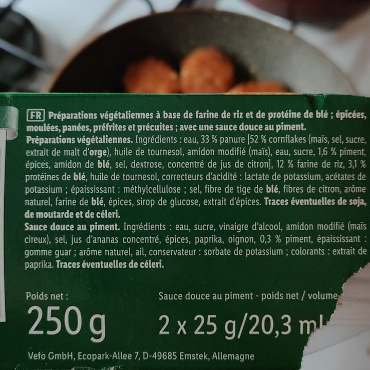 photo of Vemondo  nuggets vegan - panure pimentèe shared by @veraviale on  30 Jun 2022 - review