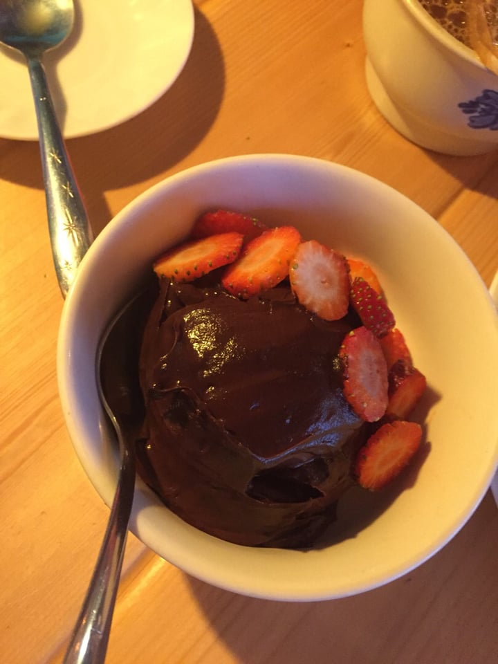 photo of Grindhaus Cafe Avocado Chocolate Mousse shared by @snailisfast on  03 Jan 2020 - review